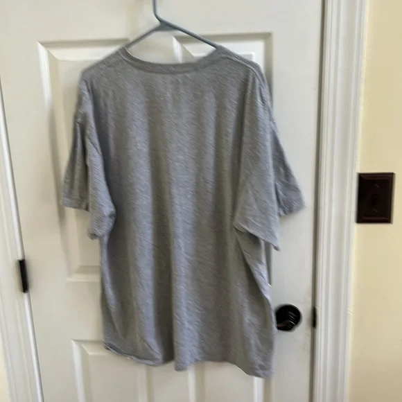 Philadelphia Phillies NL East Division t-shirt - Picture 6 of 6